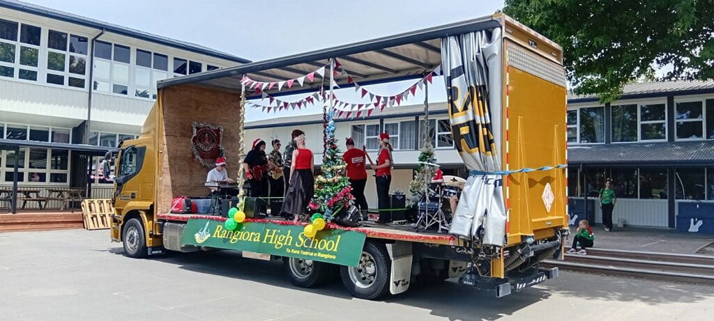Rangiora Christmas Parade - Rangiora High School Band